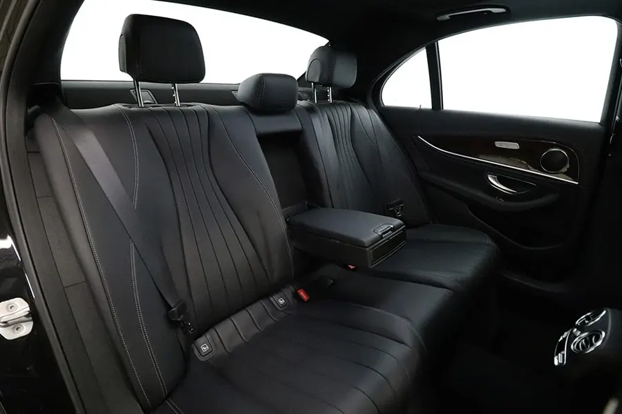 Rear bench of the Mercedes-Benz E-Class from the side