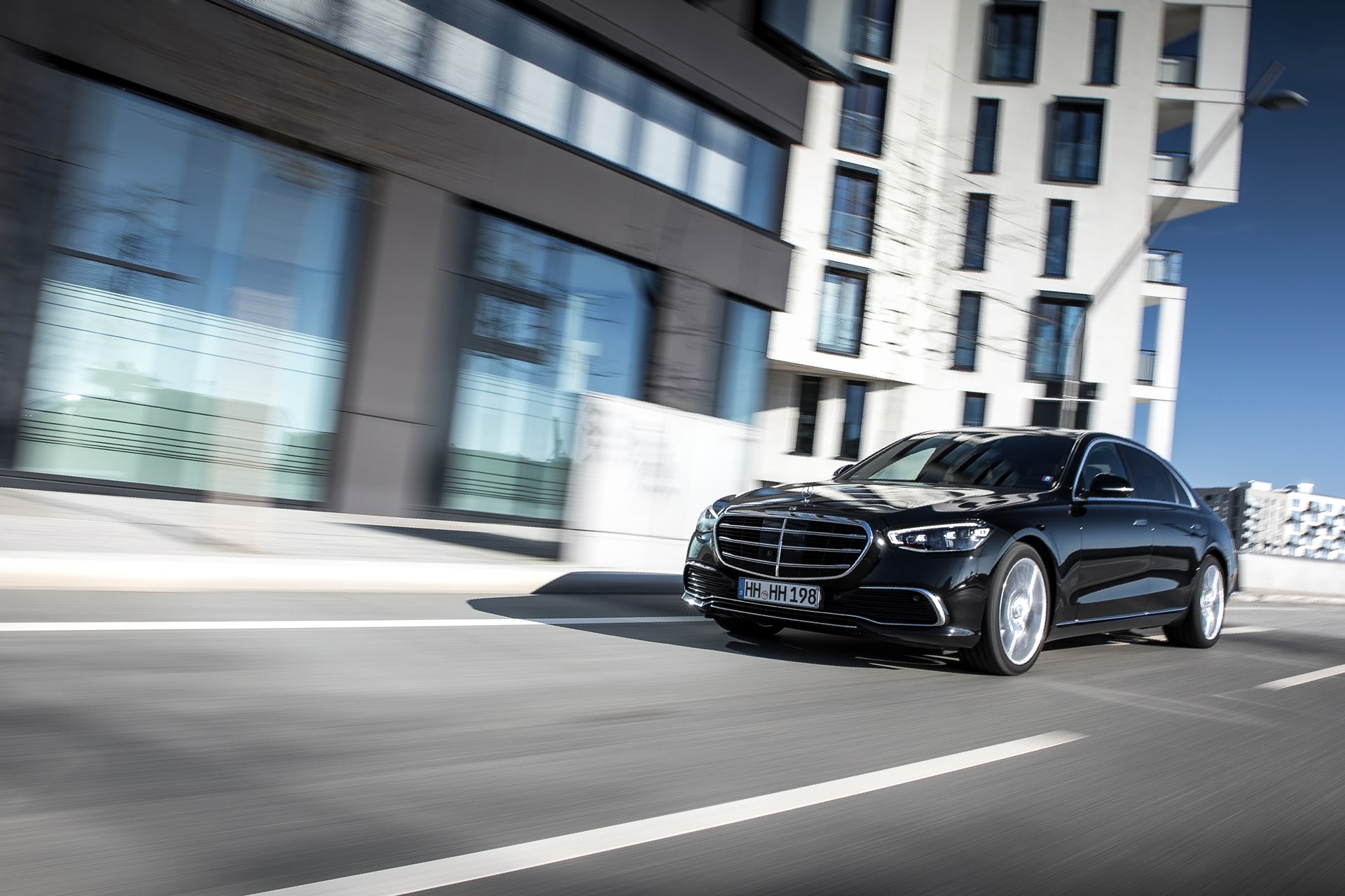 Cover-Chauffeurservice-hamburg Chauffeurservice-hamburg
